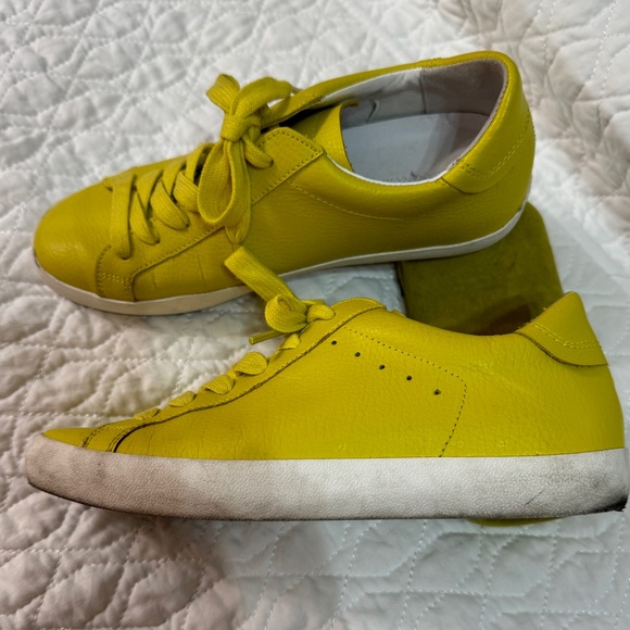 Banana Republic leather sneakers, lime - Picture 8 of 8